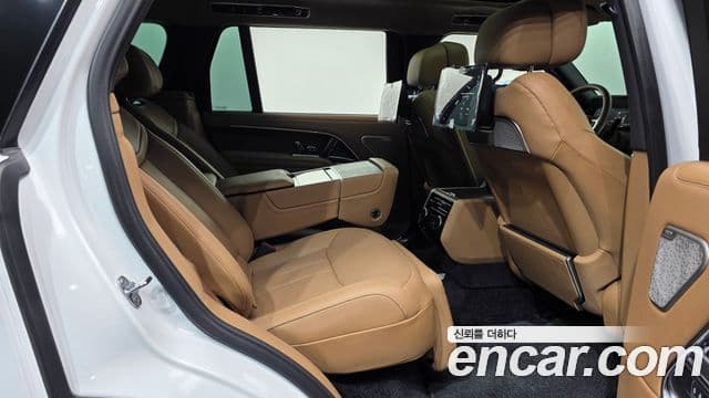 Land Rover Range Rover 2025 — ფოტო 11/20