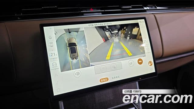 Land Rover Range Rover 2025 — фото 14 из 20