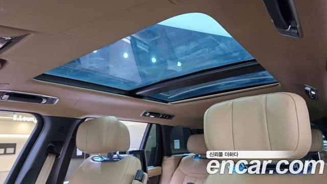 Land Rover Range Rover 2025 — ფოტო 17/20