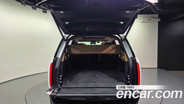 Land Rover Range Rover 2025 — ფოტო 19/20