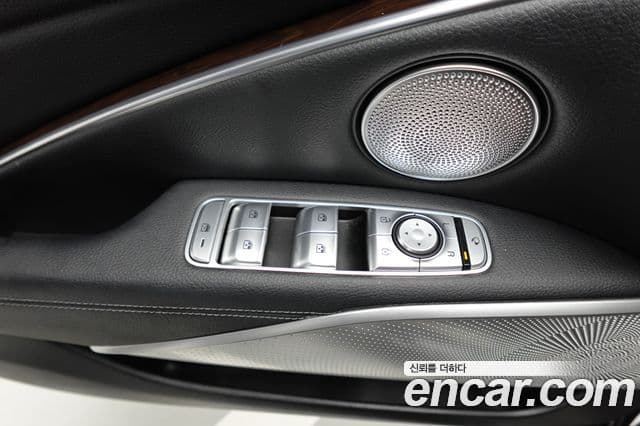 Kia The K9 2019 — фото 15 из 20