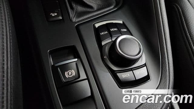 BMW X1 2019 — Şəkil 12/20
