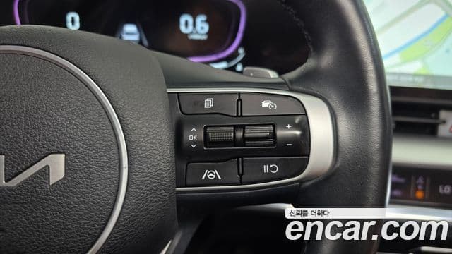 Kia Sportage 2023 — ფოტო 17/20