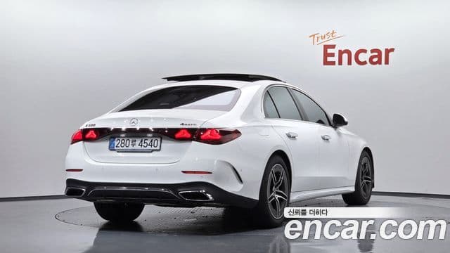Mercedes-Benz E-Class 2026 — ფოტო 2/20