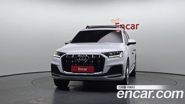 Audi Q7 2020 — ფოტო 3/20
