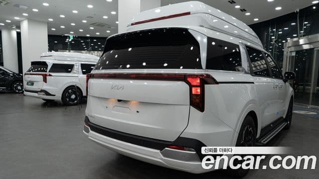 Kia Carnival 2025 — Şəkil 2/20