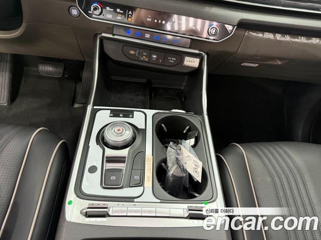 Kia Carnival 2025 — Şəkil 9/20