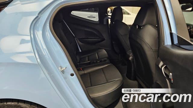 Hyundai Veloster 2020 — ფოტო 11/20