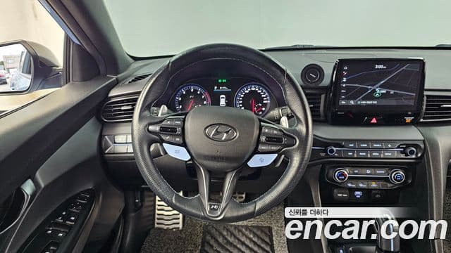 Hyundai Veloster 2020 — ფოტო 13/20