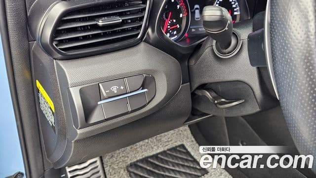 Hyundai Veloster 2020 — Şəkil 19/20