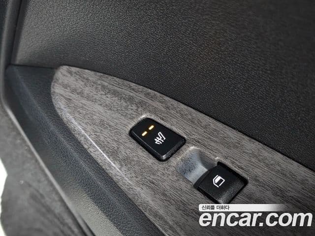 Kia Sportage 2023 — Şəkil 13/20