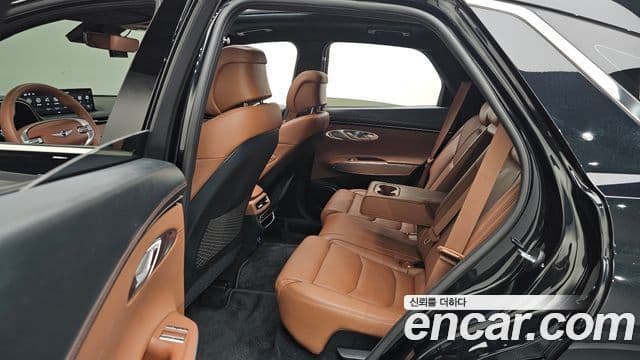 Genesis GV70 2023 — Şəkil 12/20