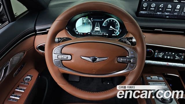 Genesis GV70 2023 — фото 13 из 20