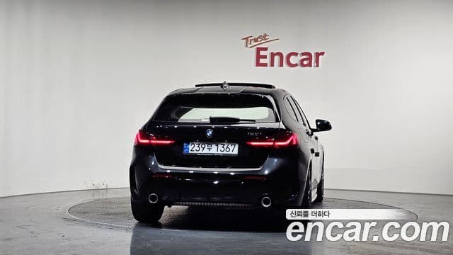 BMW 1 Series 2023 — ფოტო 4/20