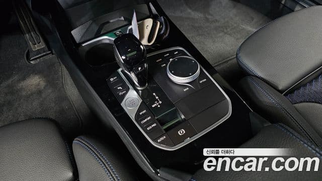 BMW 1 Series 2023 — ფოტო 9/20