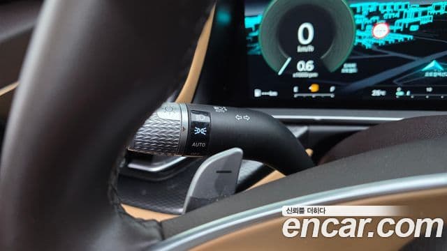 Genesis G90 2022 — Photo 21/42