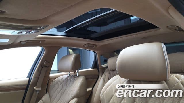 Genesis Electrified G80 2024 — Şəkil 18/20
