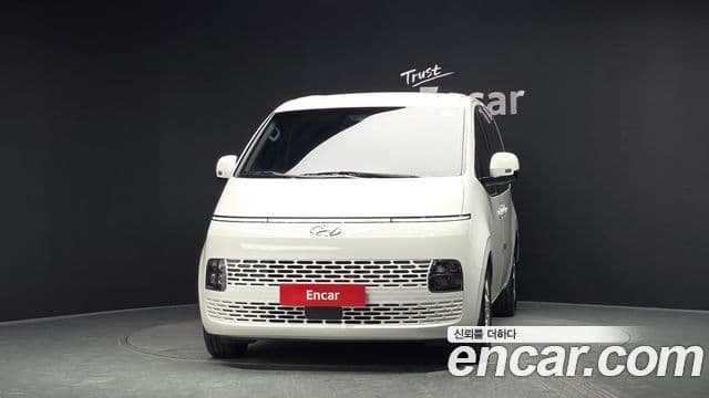 Hyundai Staria 2022 — Şəkil 2/20