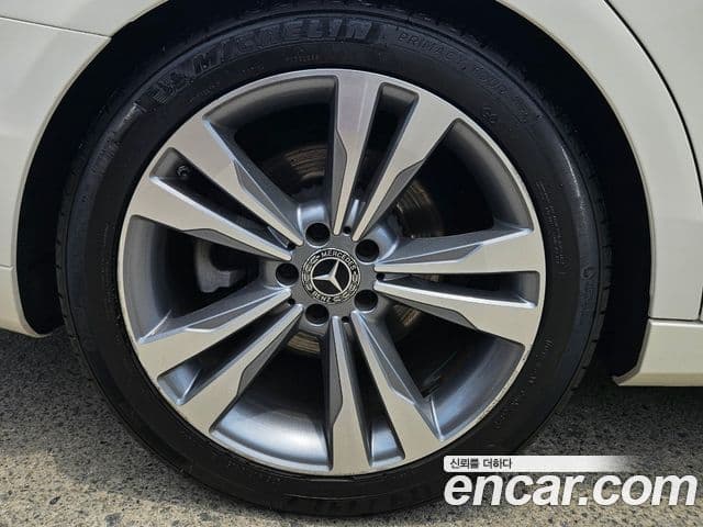 Mercedes-Benz S-Class 2018 — Şəkil 15/20