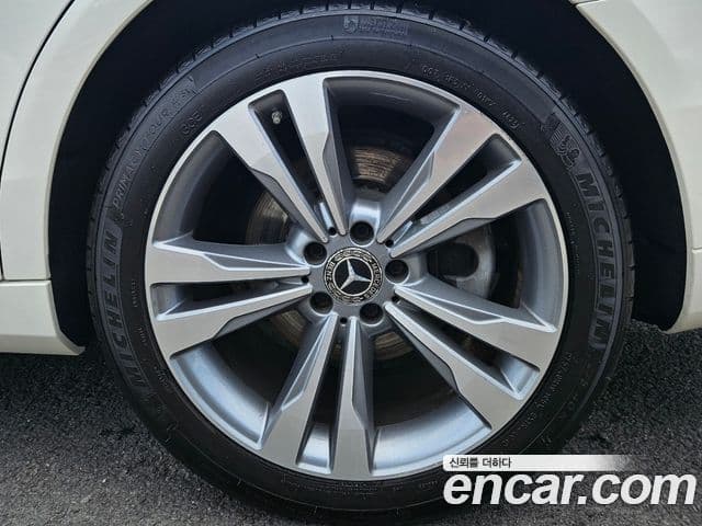 Mercedes-Benz S-Class 2018 — Şəkil 16/20