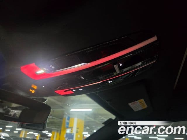 Porsche Cayenne 2019 — фото 17 из 20