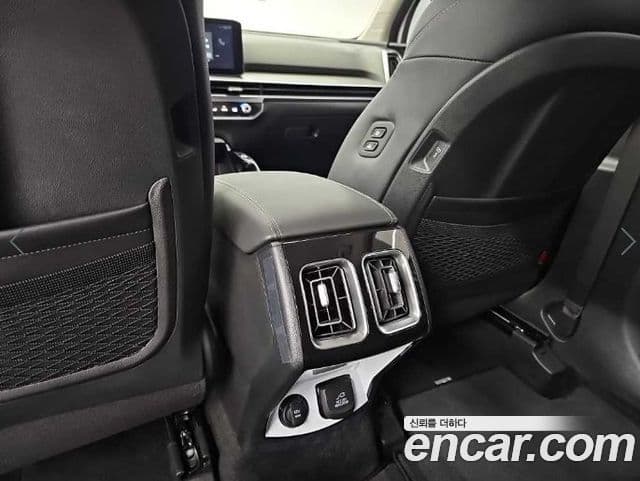 Kia Sorento 2025 — Şəkil 13/18