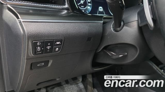 Kia K5 2023 — Şəkil 31/34