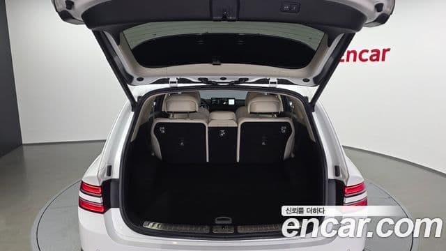 Genesis GV80 2022 — ფოტო 14/39