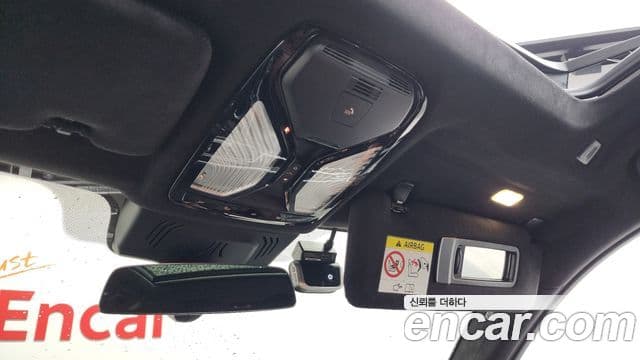 BMW X7 2022 — ფოტო 15/20
