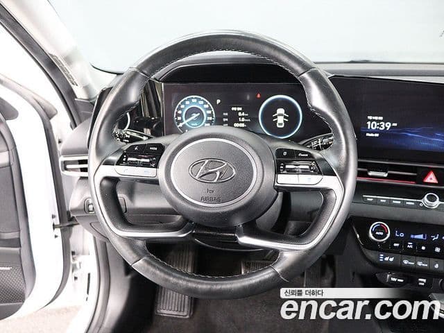 Hyundai Avante 2021 — Фото 13/20