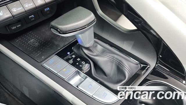 Hyundai Avante 2020 — Şəkil 9/20