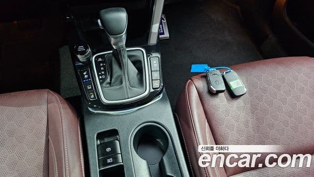 Kia Seltos 2019 — фото 8 из 20