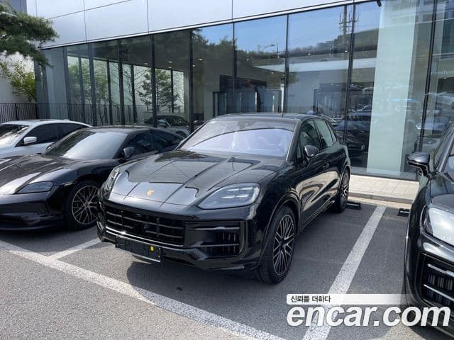 Porsche Cayenne 2025 — ფოტო 7/7