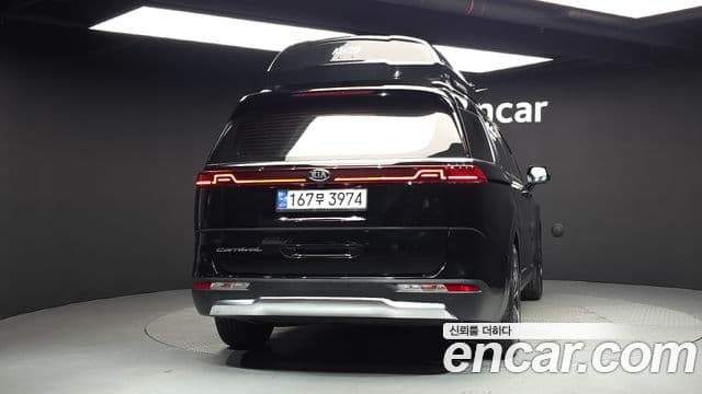 Kia Carnival 2020 — ფოტო 4/20