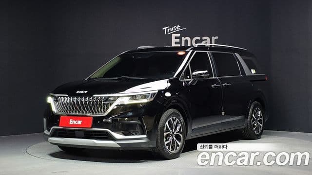 Kia Carnival 2022 — Фото 1/20