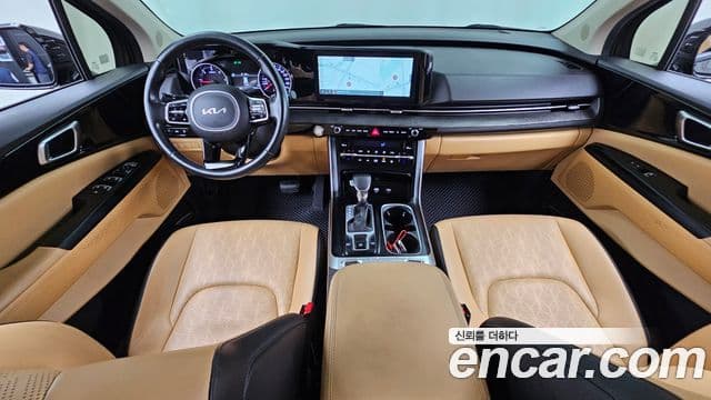 Kia Carnival 2022 — Фото 7/20
