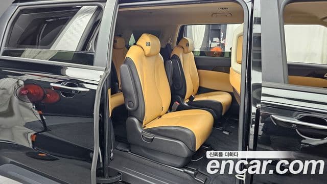 Kia Carnival 2022 — Фото 11/20