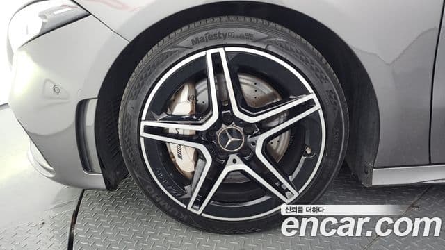 Mercedes-Benz A-Class 2021 — фото 5 из 20