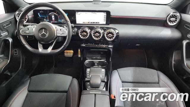 Mercedes-Benz A-Class 2021 — ფოტო 7/20