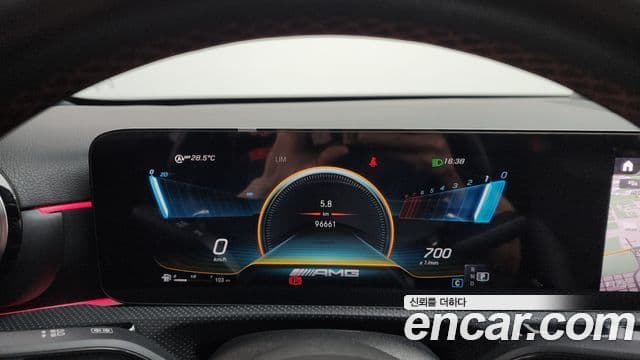 Mercedes-Benz A-Class 2021 — ფოტო 8/20