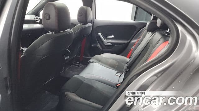 Mercedes-Benz A-Class 2021 — ფოტო 18/20