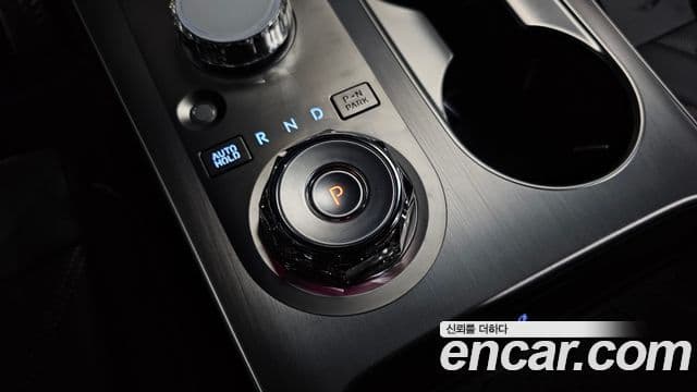 Genesis GV70 2025 — фото 9 из 20