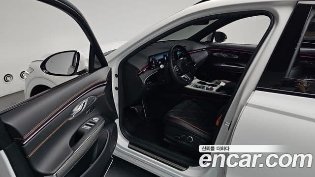Genesis GV70 2025 — Şəkil 10/20