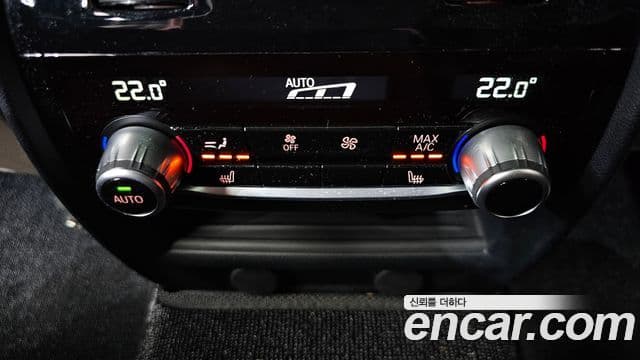 BMW 5 Series 2019 — Şəkil 17/20