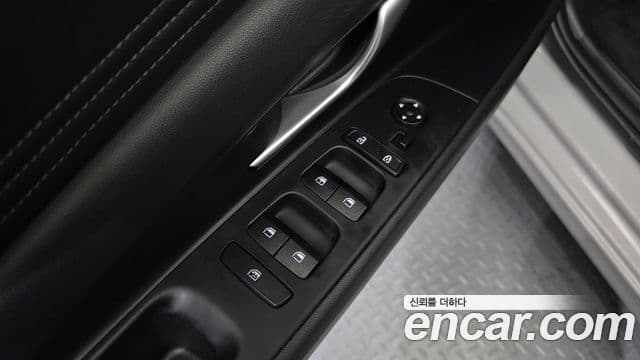 Hyundai Avante 2022 — ფოტო 13/20