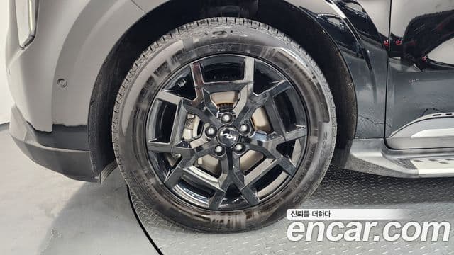 Kia Carnival 2024 — фото 5 из 20