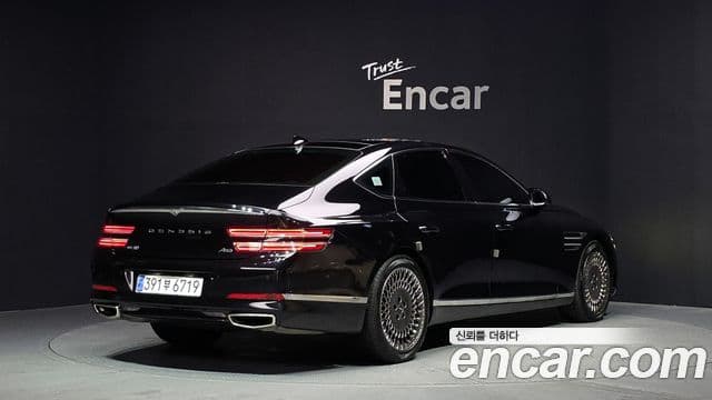 Genesis Electrified G80 2021 — ფოტო 2/20