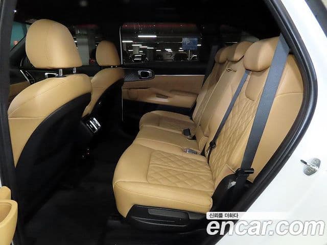 Kia Sorento 2022 — ფოტო 10/20