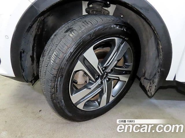 Kia Sorento 2022 — ფოტო 20/20