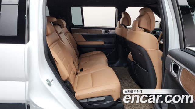 Hyundai Santa Fe 2024 — Photo 19/32